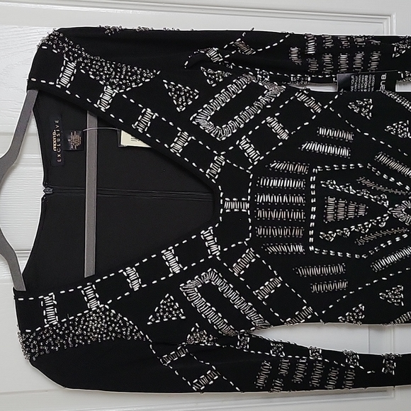 Dress - Picture 2 of 6